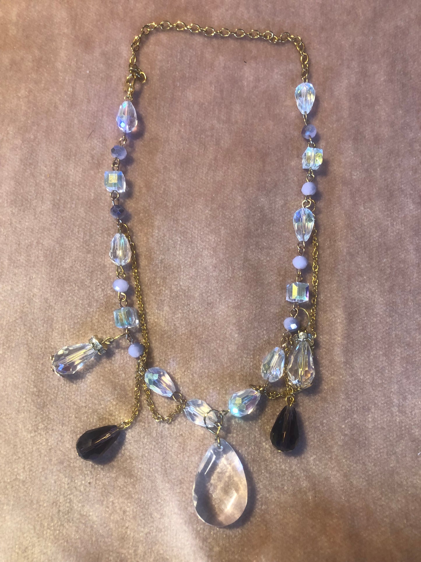 Marie Antoinette inspired necklace (not Christal)