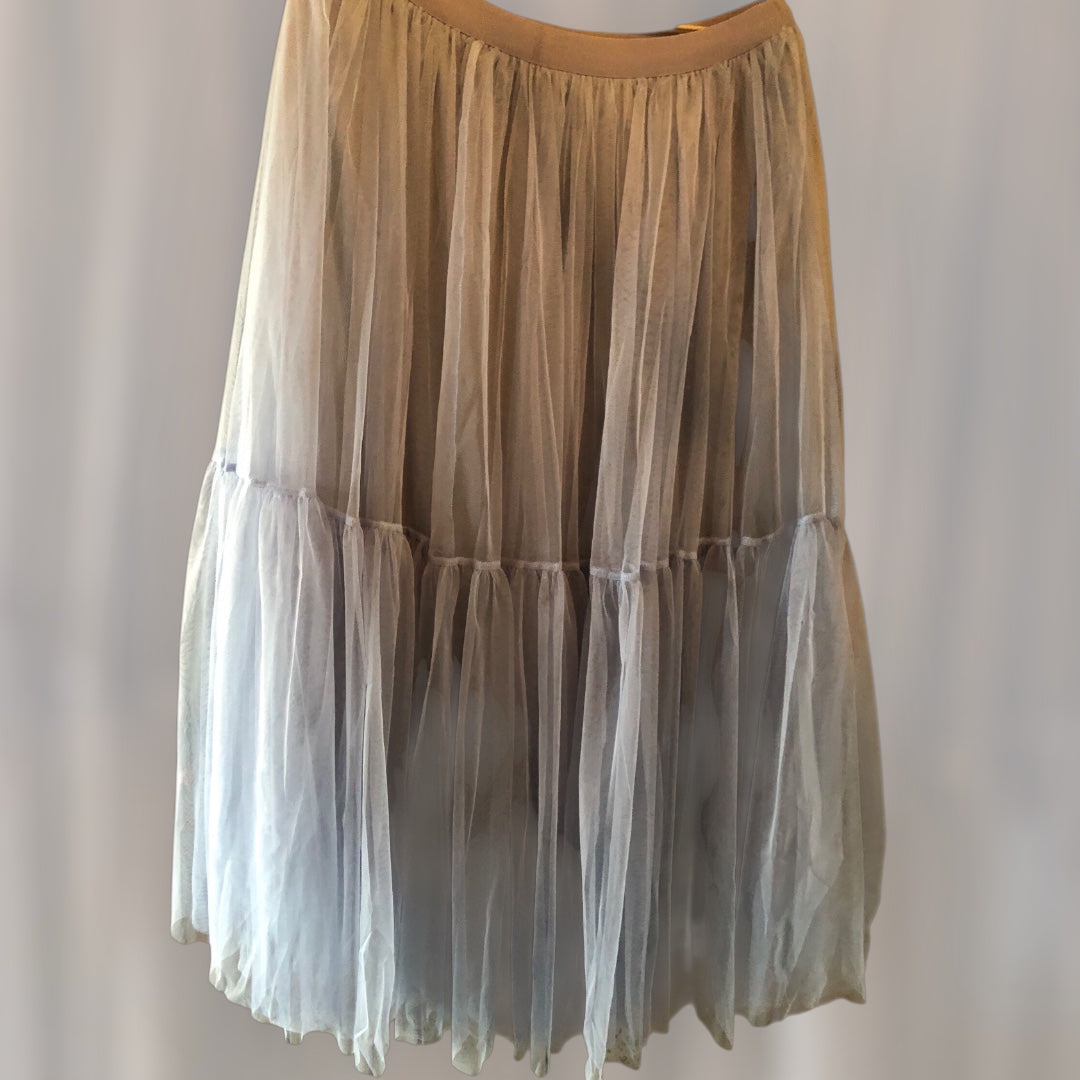 Light grey/blue 3/4 full TULLE skirt size medium/l