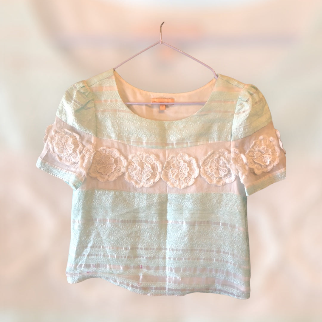 Such a beautiful top from Paris Size xs/s